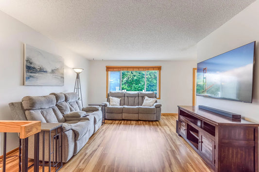 2261 Clark Street, Eagan, MN 55122