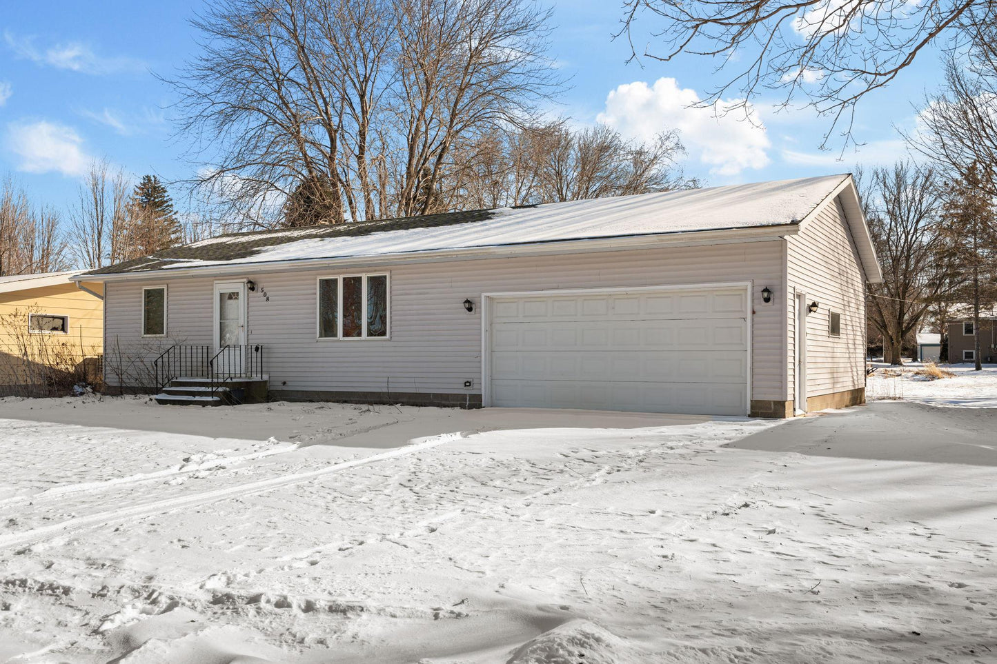 508 4th Street, New Richland, MN 56072