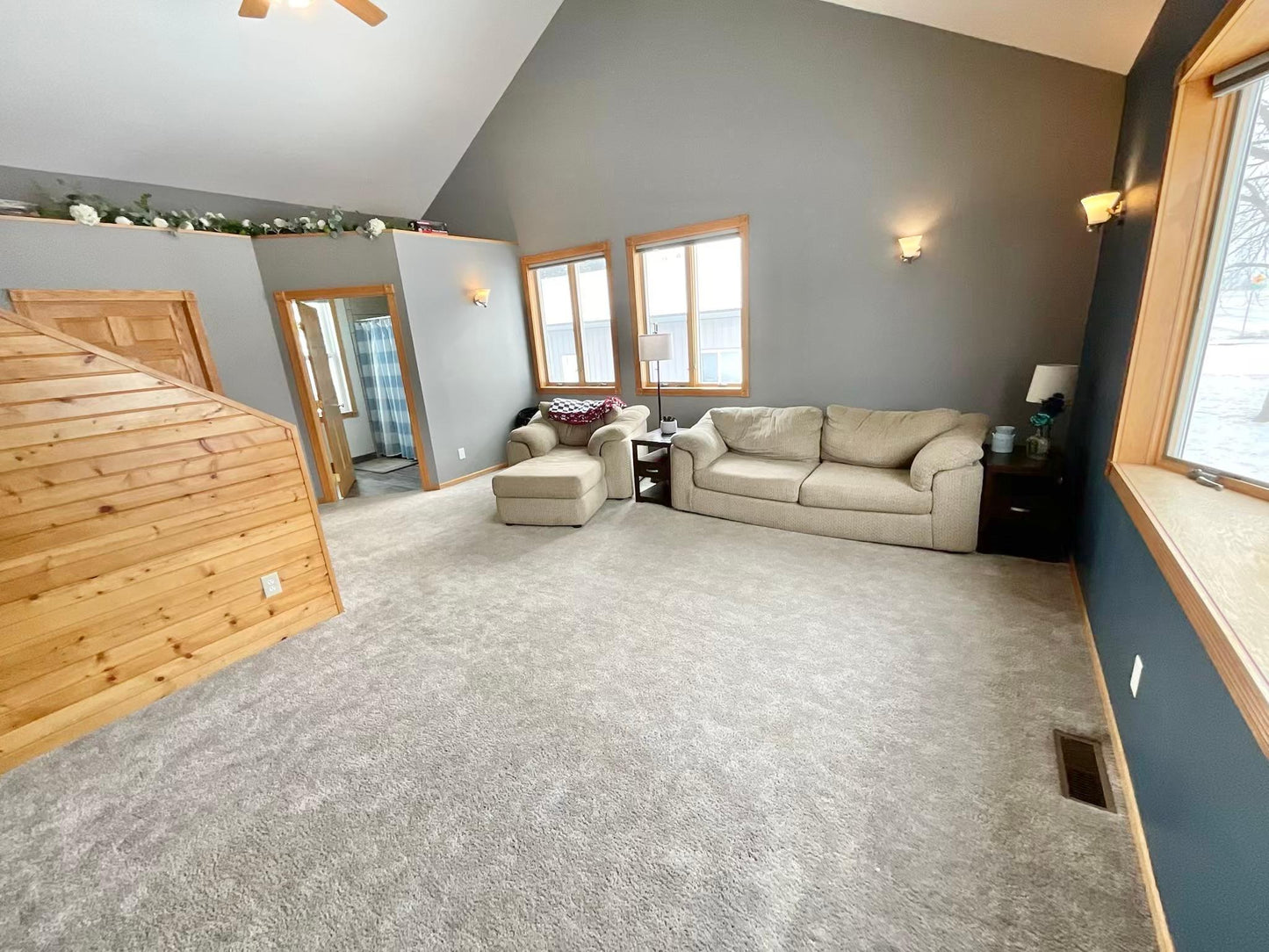 102 County Road 16 , Comfrey, MN 56019