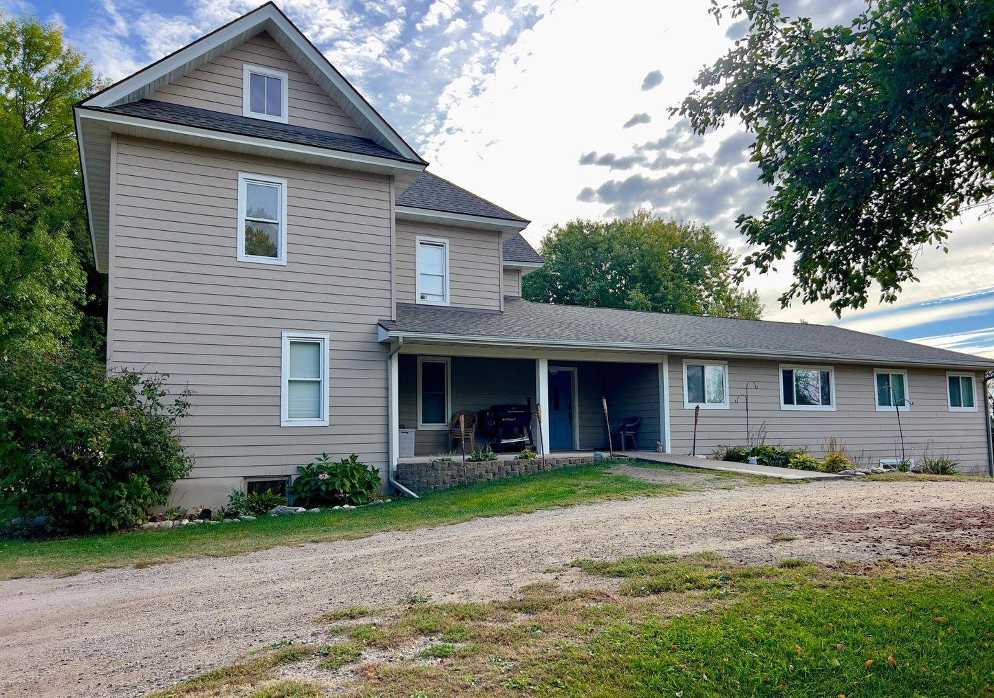 302 Dakota Avenue, Hoffman, MN 56339