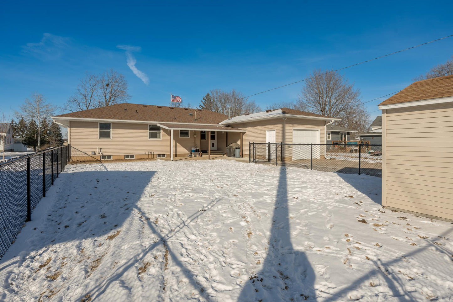 511 Main Street, Belle Plaine, MN 56011