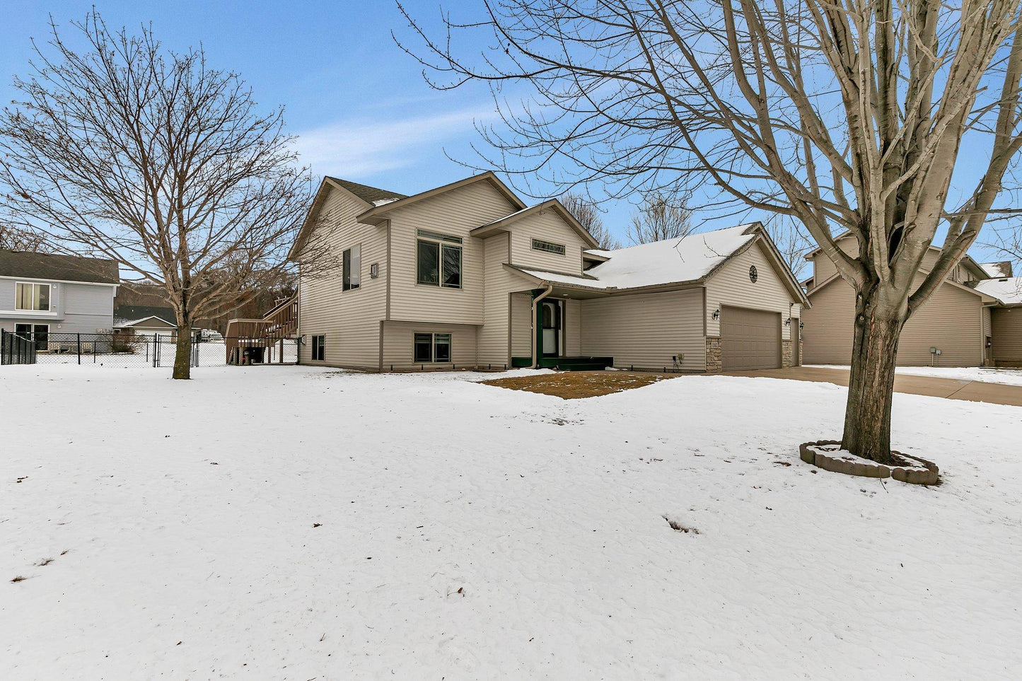 11162 Nikolas Avenue, Becker, MN 55308