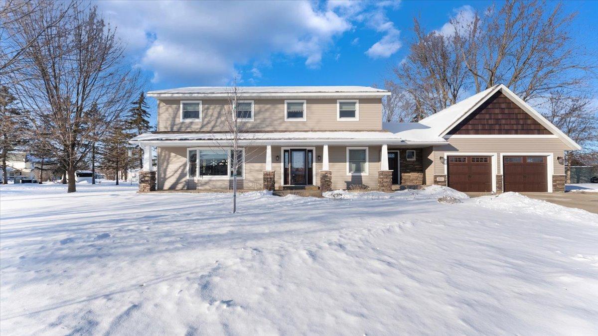 908 Lilac Drive, Sauk Centre, MN 56378