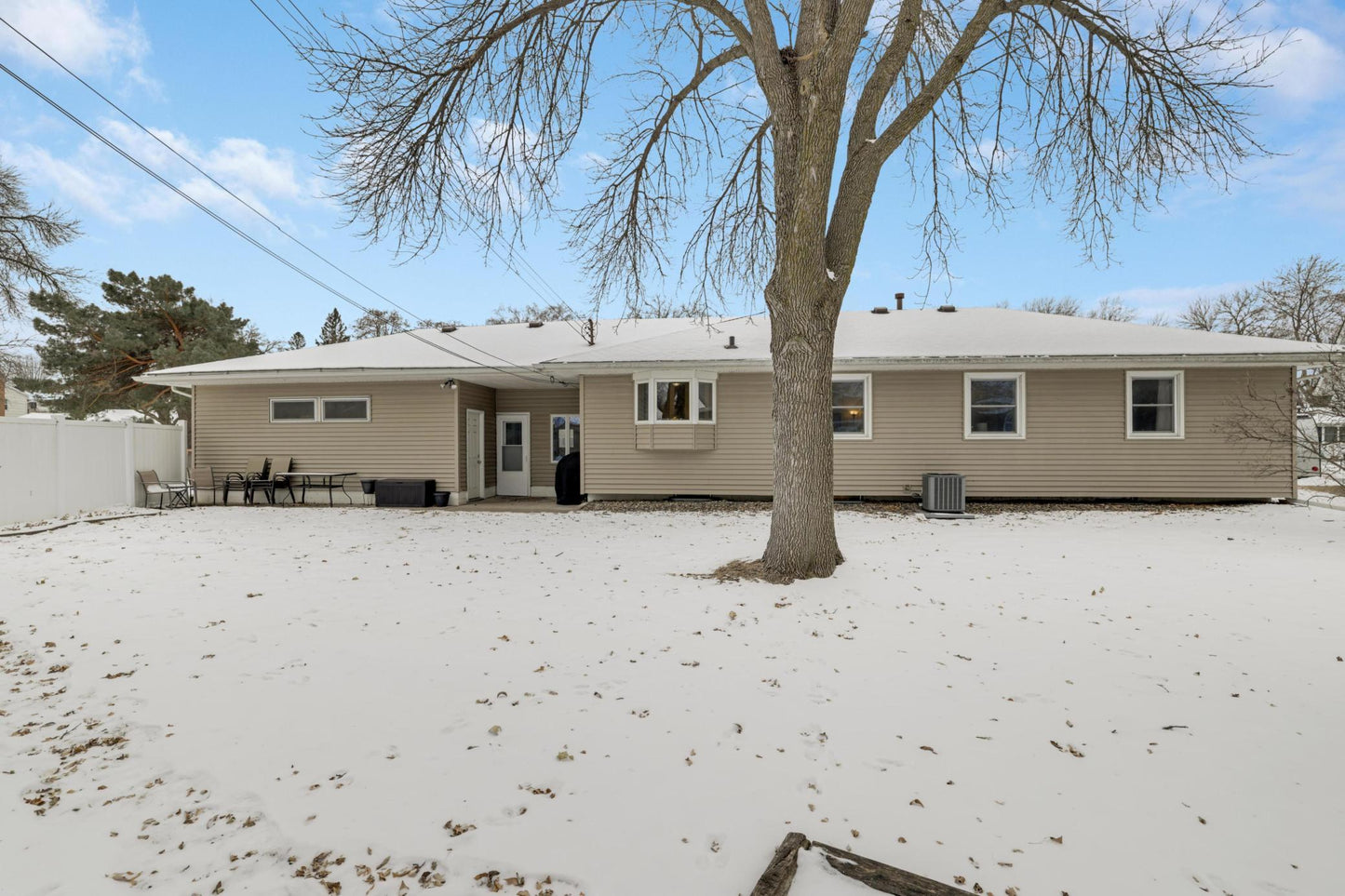 4272 Jasper Drive, Eagan, MN 55122