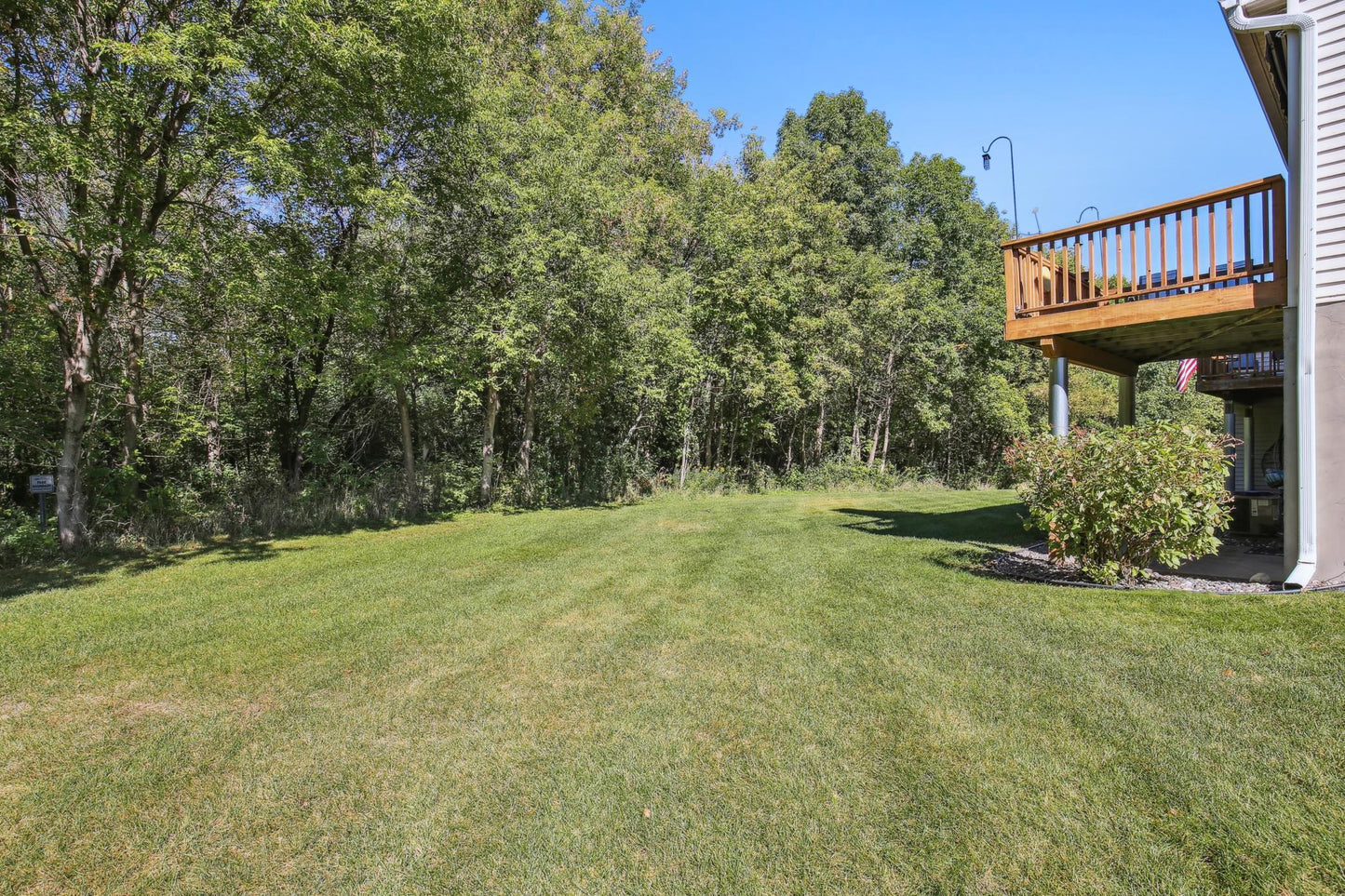 9817 Zinnia Lane, Maple Grove, MN 55369