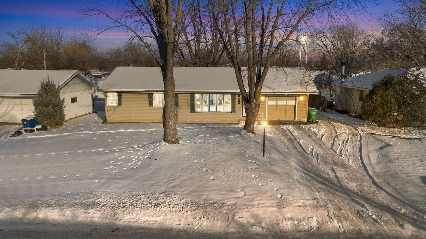 6161 5th Street, Fridley, MN 55432