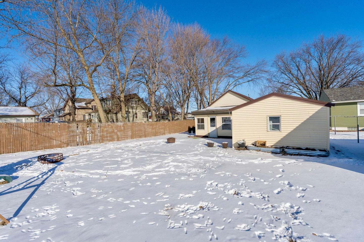 613 2nd Avenue, Waseca, MN 56093