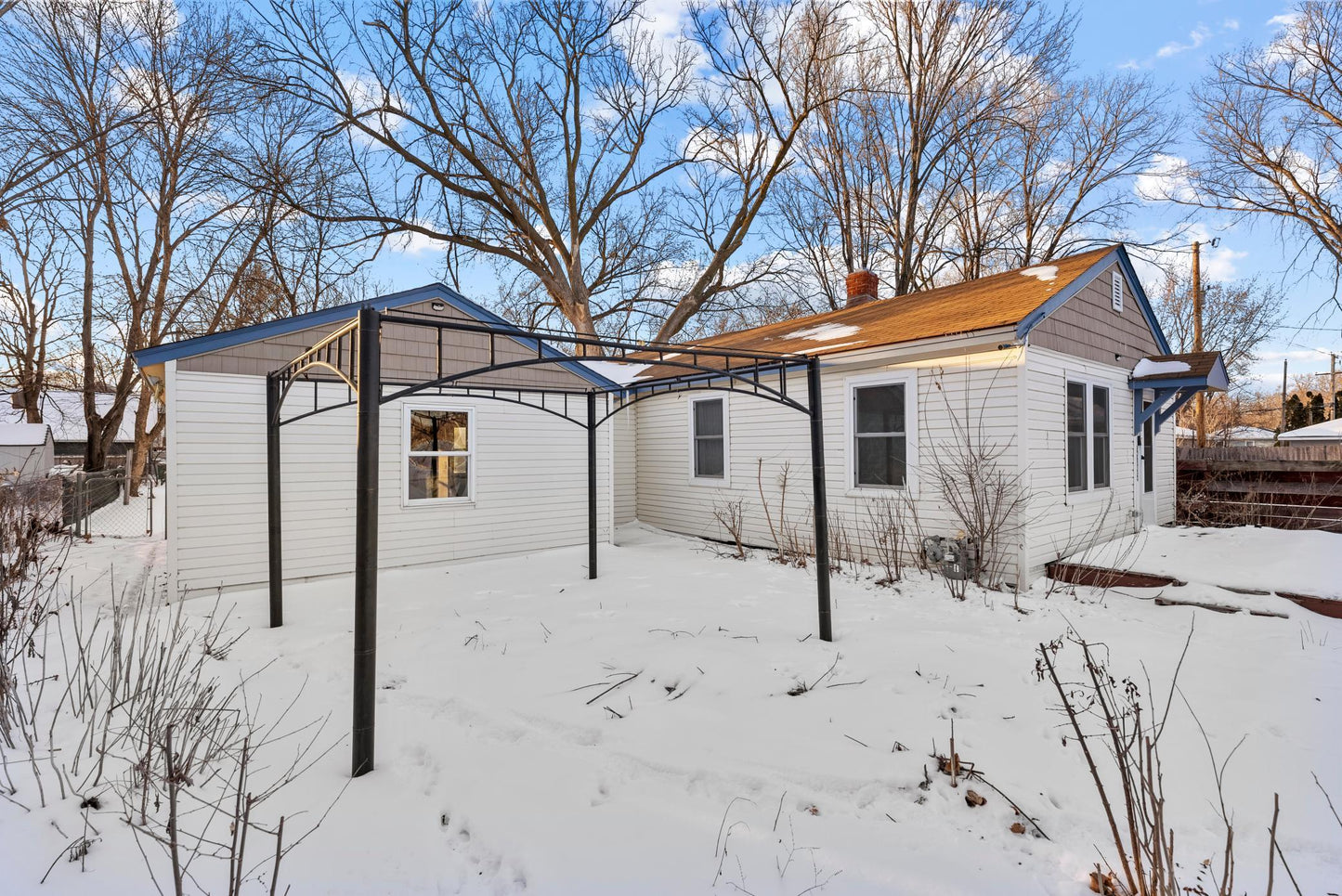 4635 Xenia Avenue, Crystal, MN 55422