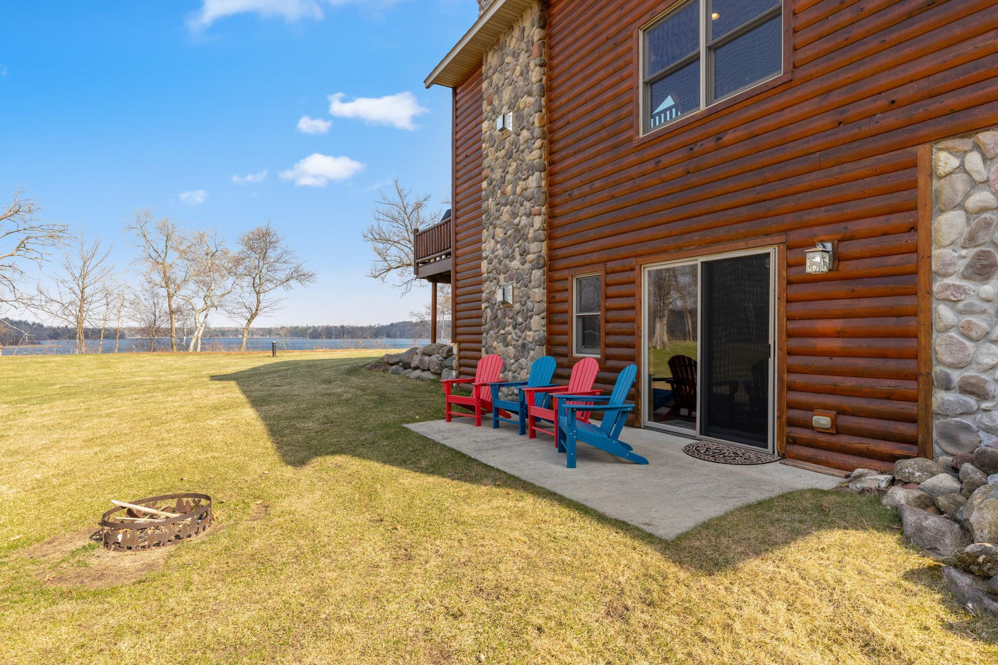 5586 White Pine Drive, Pequot Lakes, MN 56472