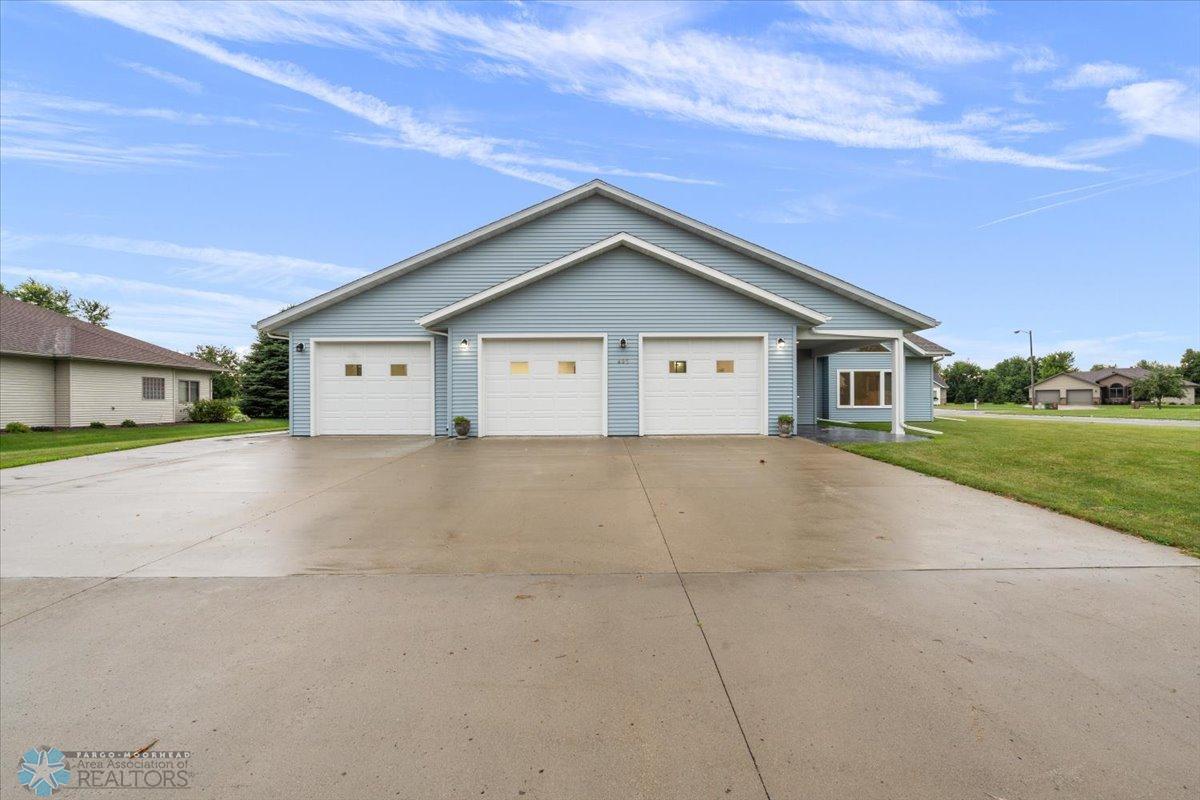 405 Oak Street, Breckenridge, MN 56520