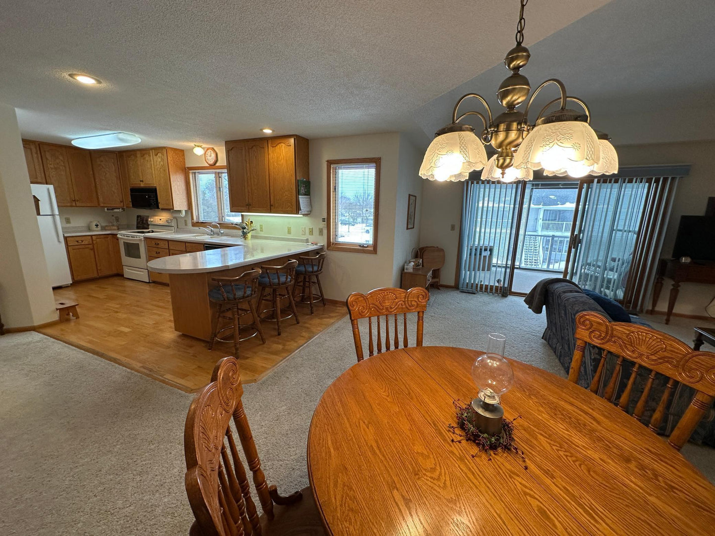 110 1st Avenue, New London, MN 56273