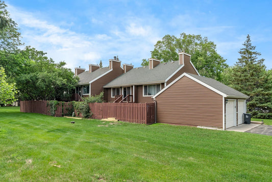 2298 Long Avenue, Saint Paul, MN 55114