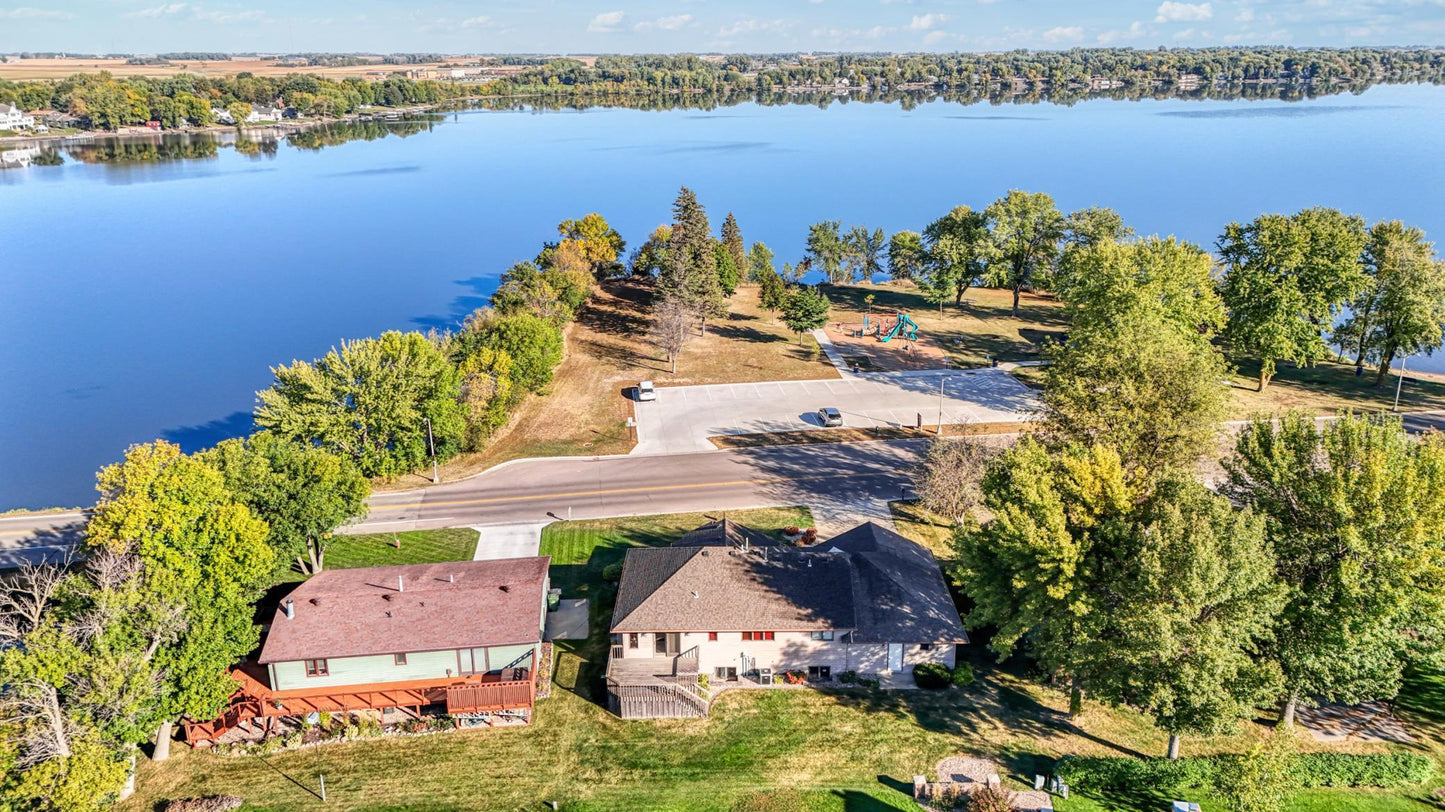 1969 Shore Drive, Worthington, MN 56187