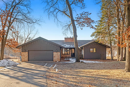 13008 Island View Drive, Elk River, MN 55330