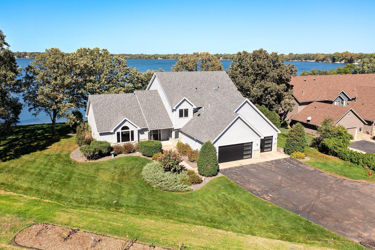 140 Shoreview Estate, Big Lake, MN 55309