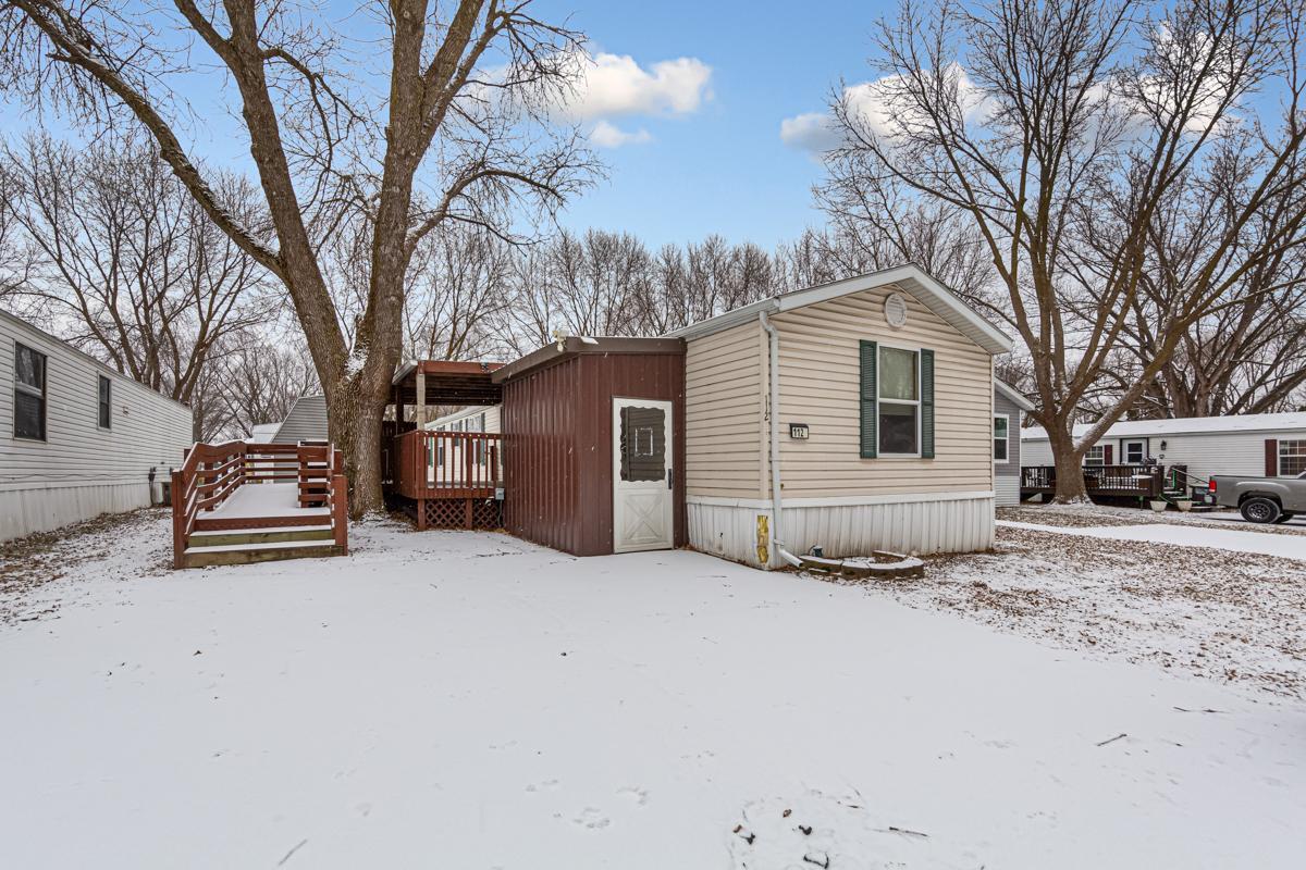 112 Laurinda Lane, Mankato, MN 56001