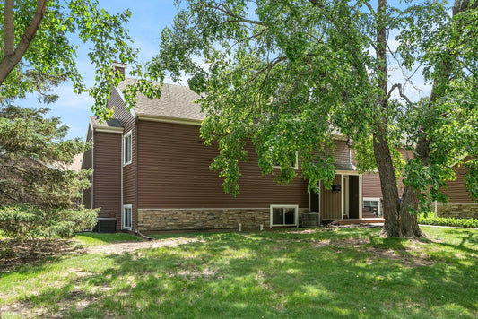 2298 Long Avenue, Saint Paul, MN 55114