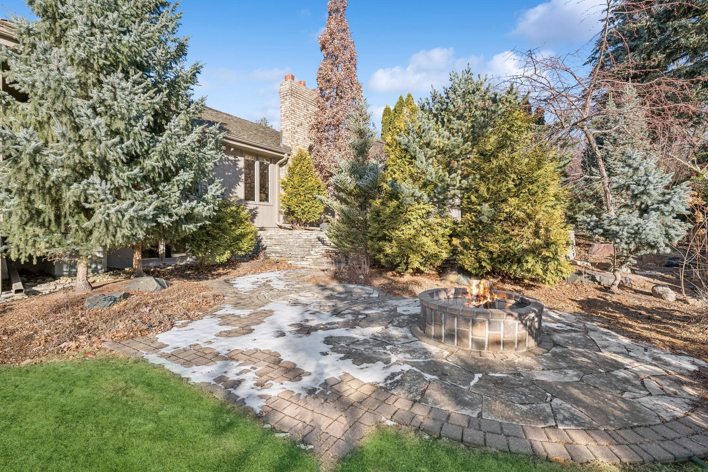 5713 Parkwood Lane, Edina, MN 55436