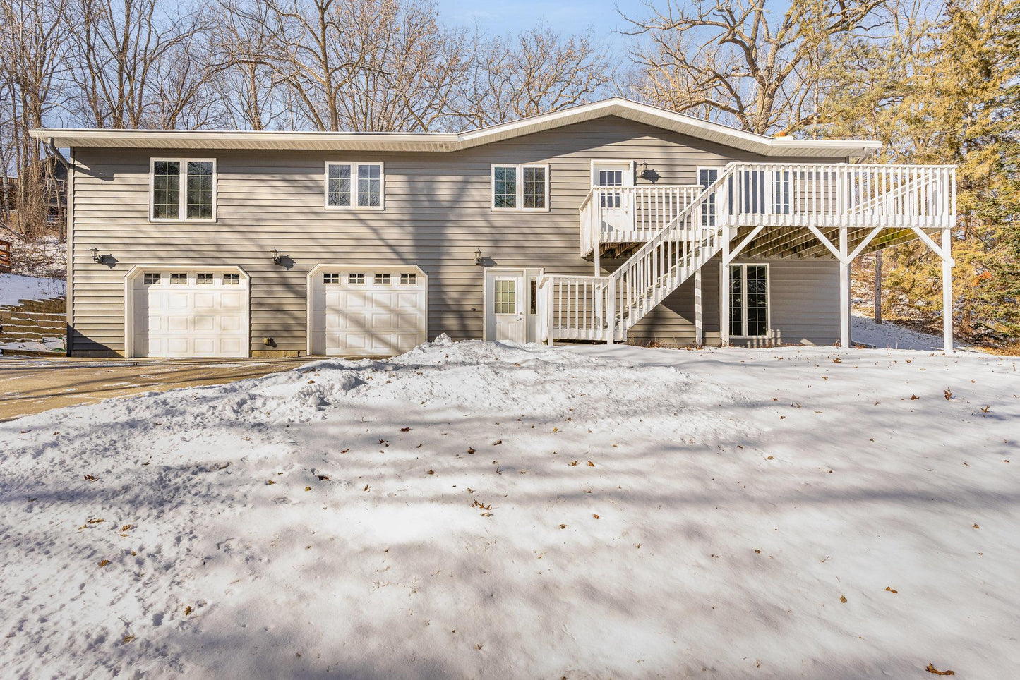 535 Pioneer Road, Red Wing, MN 55066