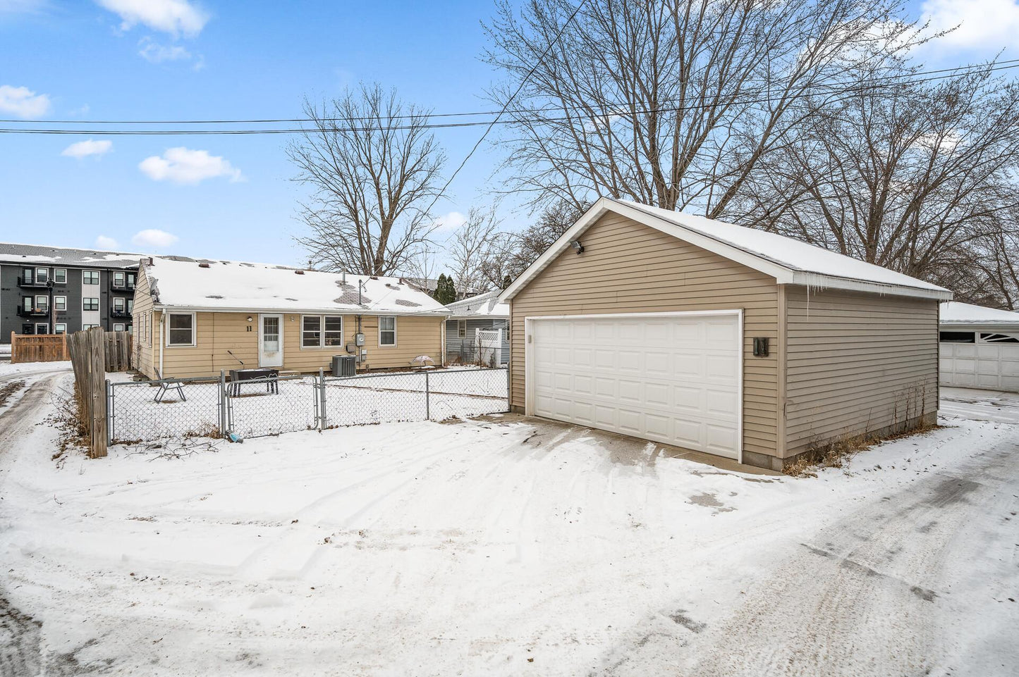 11 21st Avenue, Hopkins, MN 55343