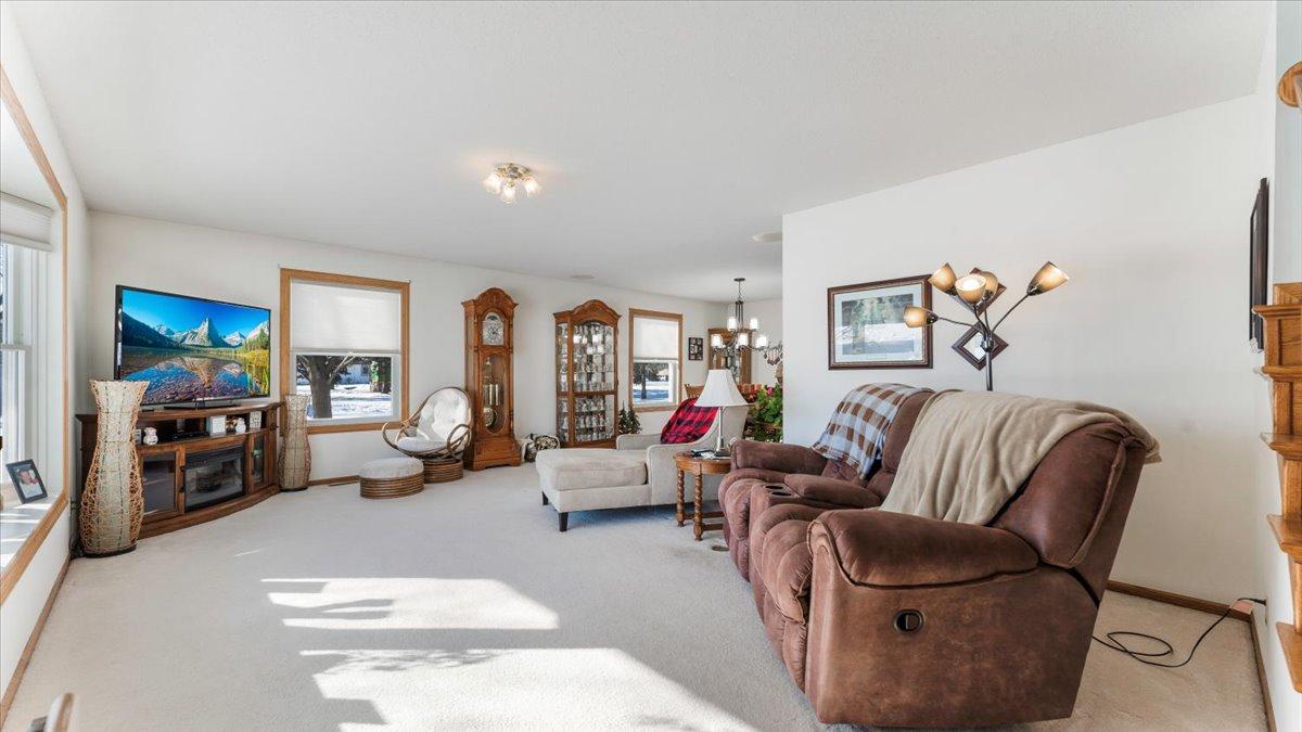 908 Lilac Drive, Sauk Centre, MN 56378