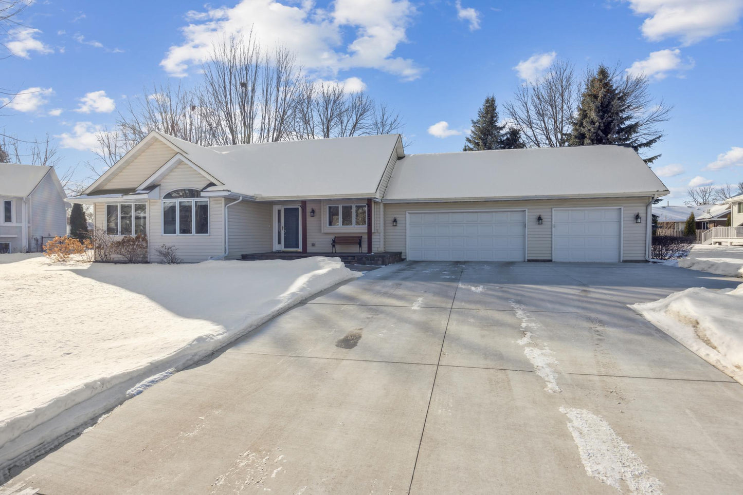 5273 53rd Circle, Albertville, MN 55301