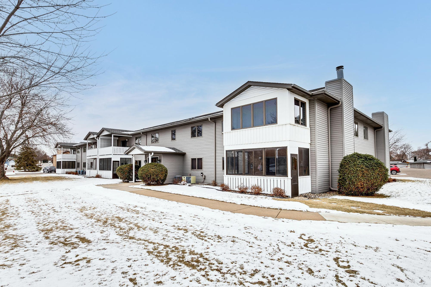 3000 Riverwood Drive, Hastings, MN 55033