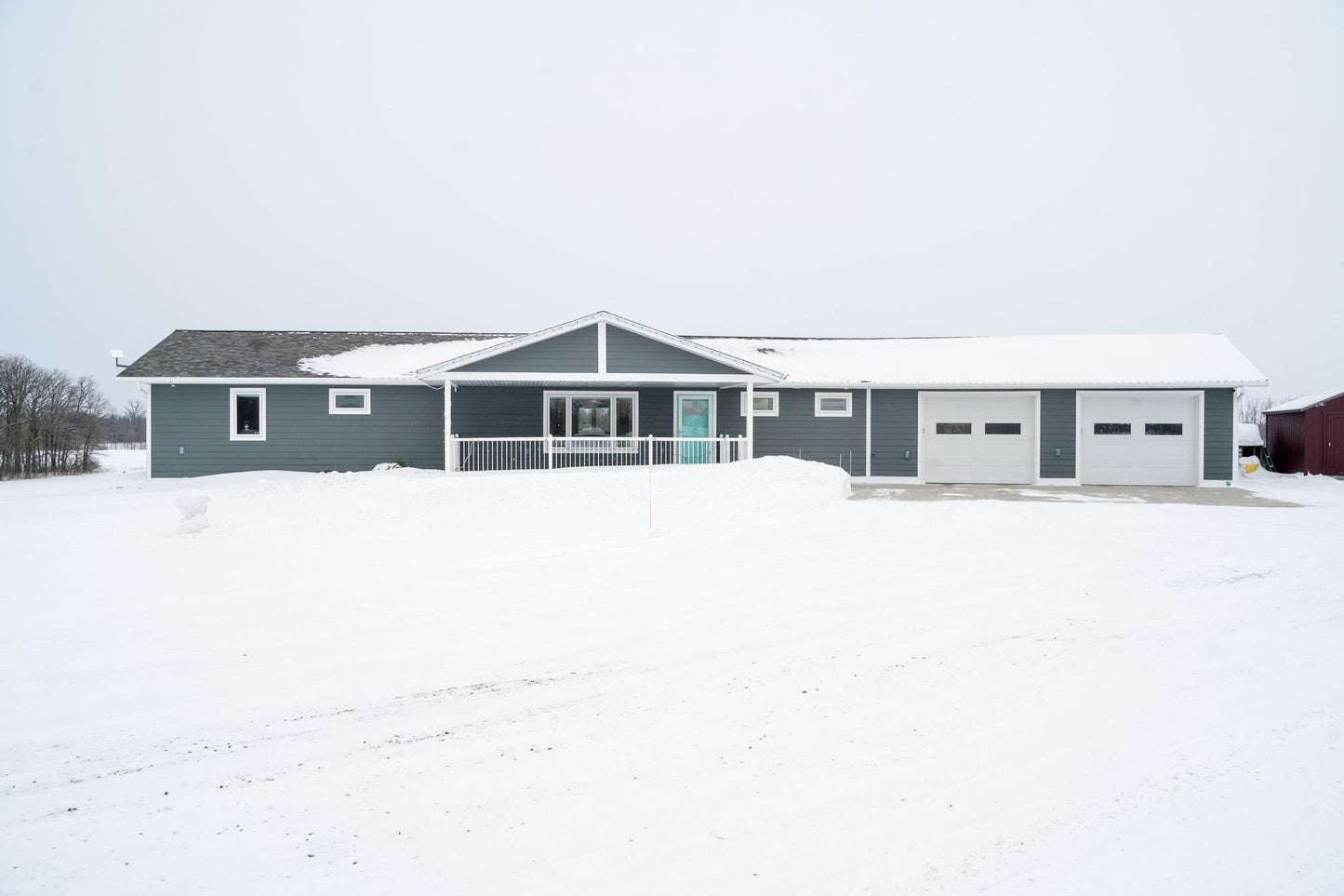 27196 County Highway 21 , Detroit Lakes, MN 56501