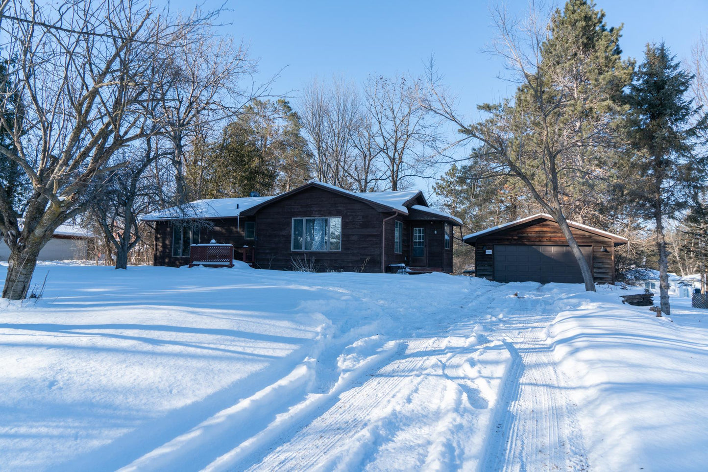 3555 Guvernorsvej , Askov, MN 55704