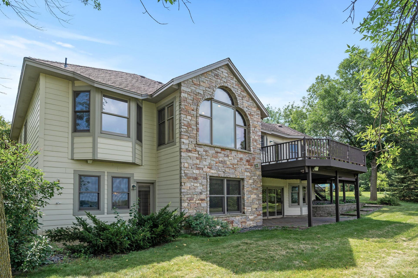 1826 Spring Lake Circle, Spring Lake Twp, MN 55352