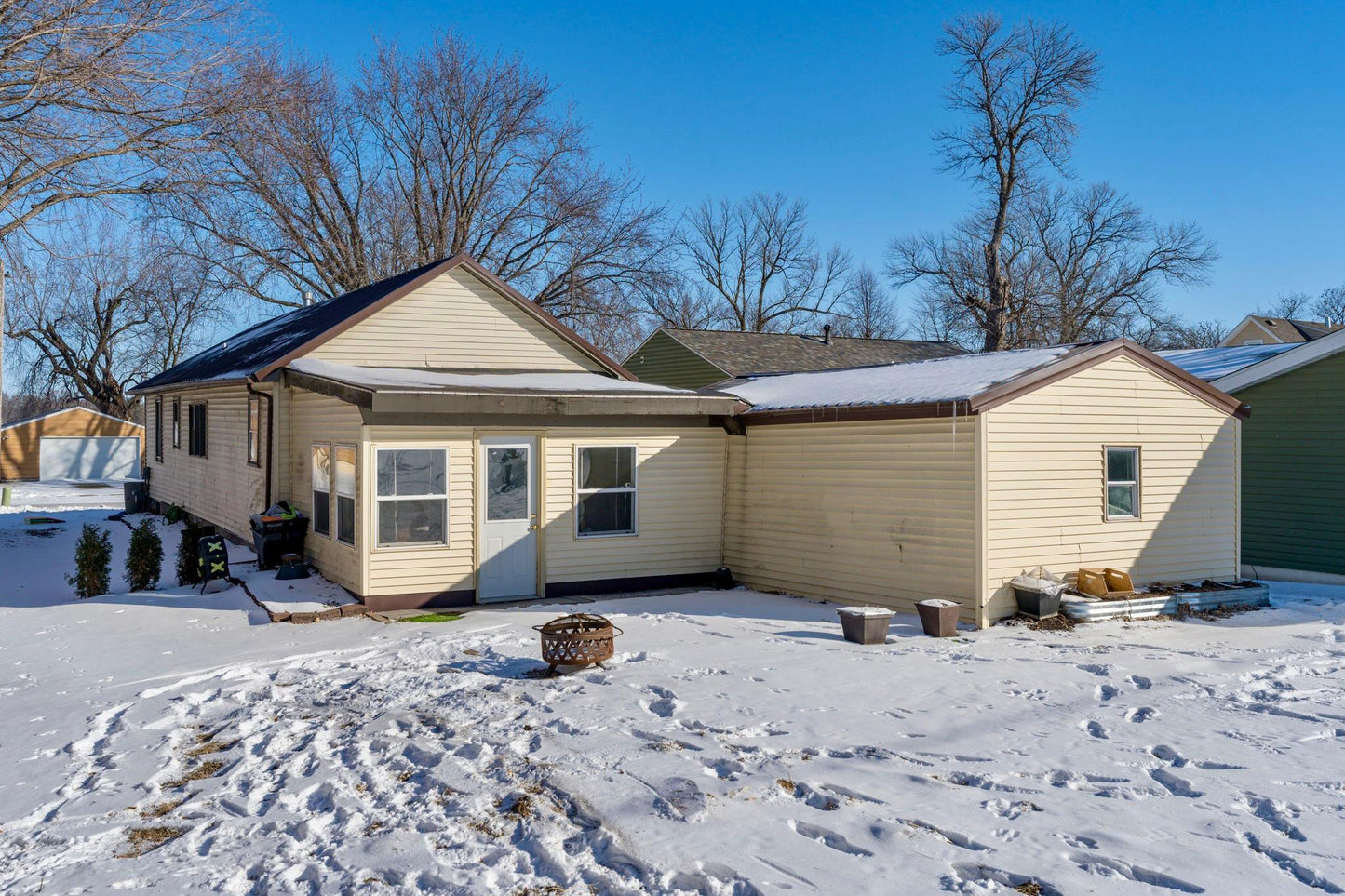 613 2nd Avenue, Waseca, MN 56093