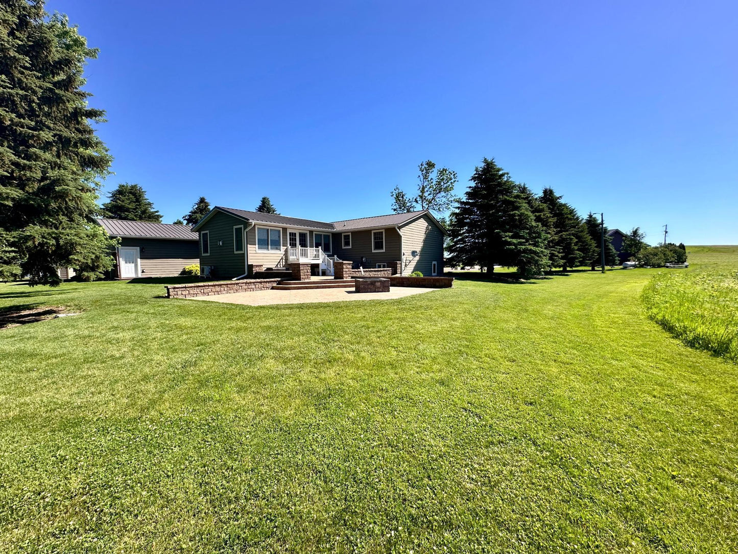 104 Circle Drive, Russell, MN 56169