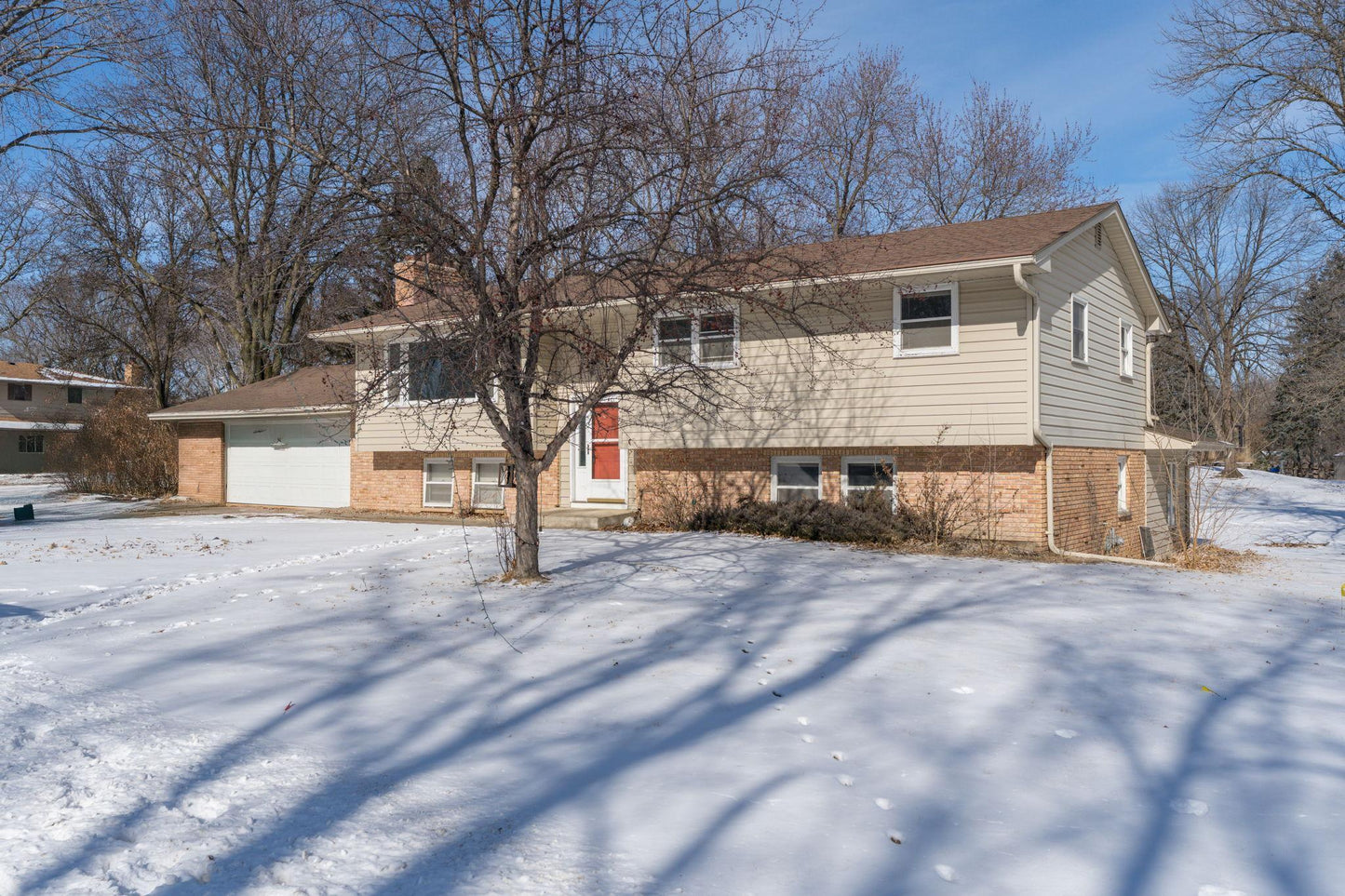 300 Viking Drive, Mankato, MN 56001