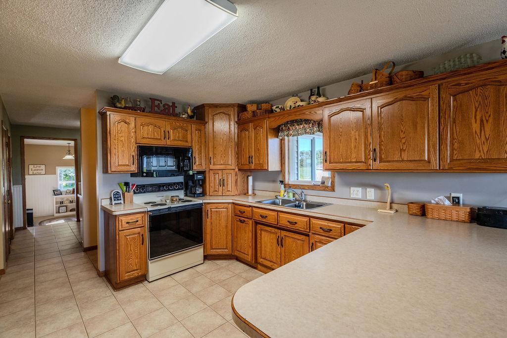 14286 15th Avenue, Raymond, MN 56282