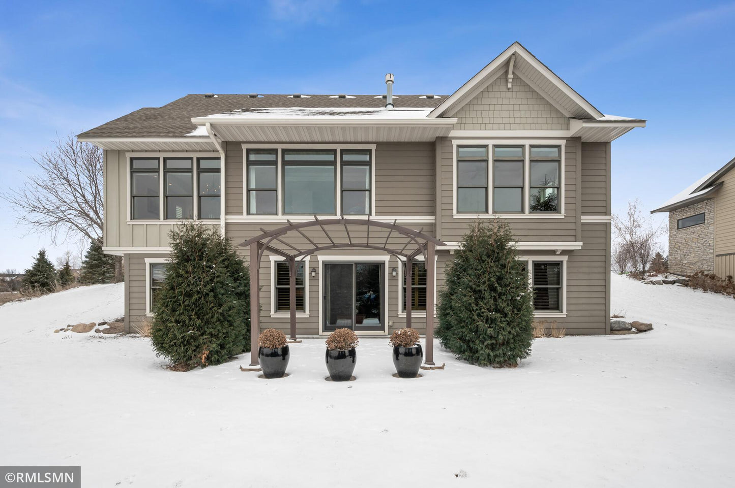 2 Osprey Court, North Oaks, MN 55127