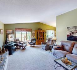 1650 Hammer Road, Albert Lea, MN 56007