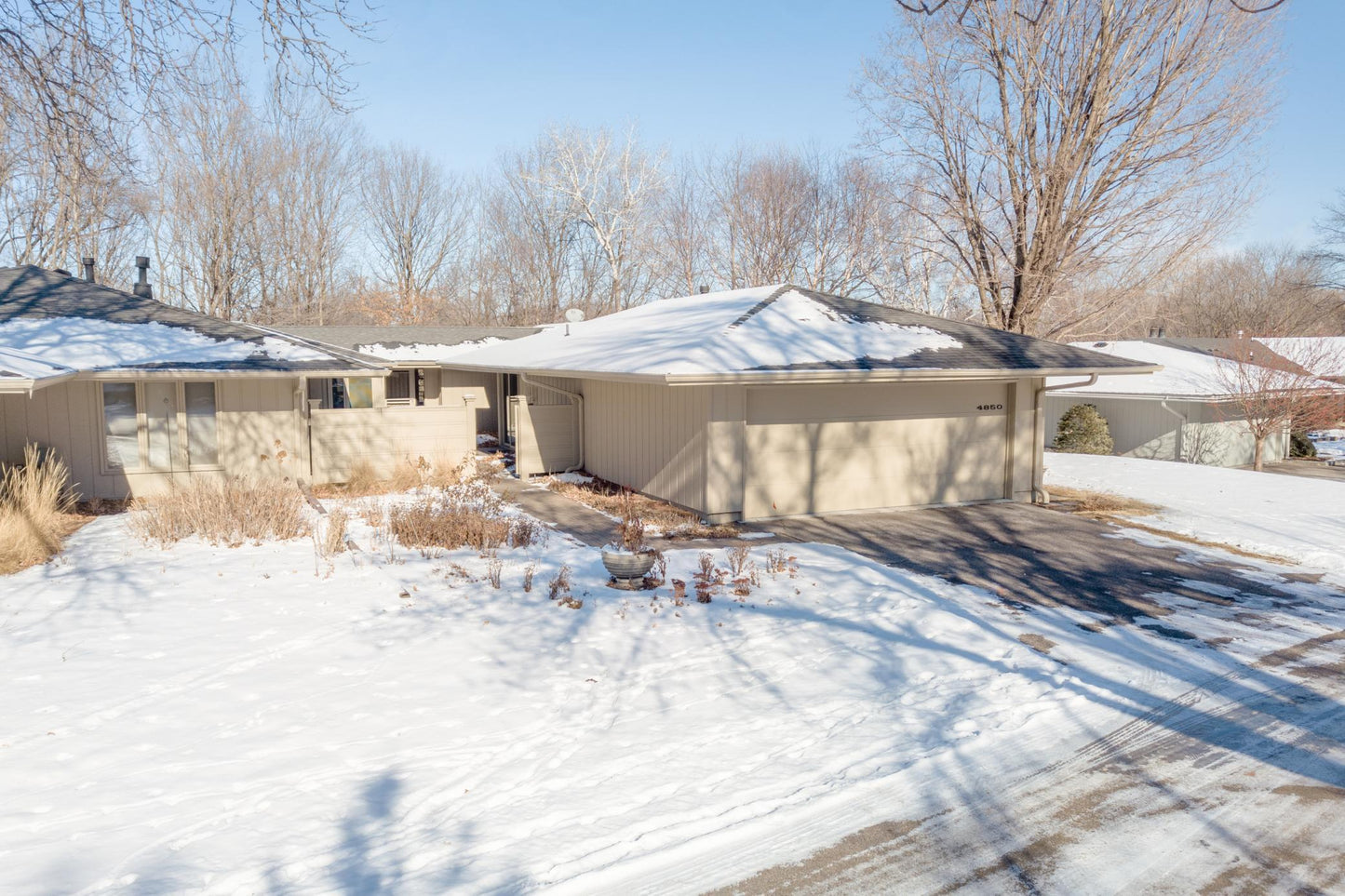 4850 Regents Walk, Shorewood, MN 55331