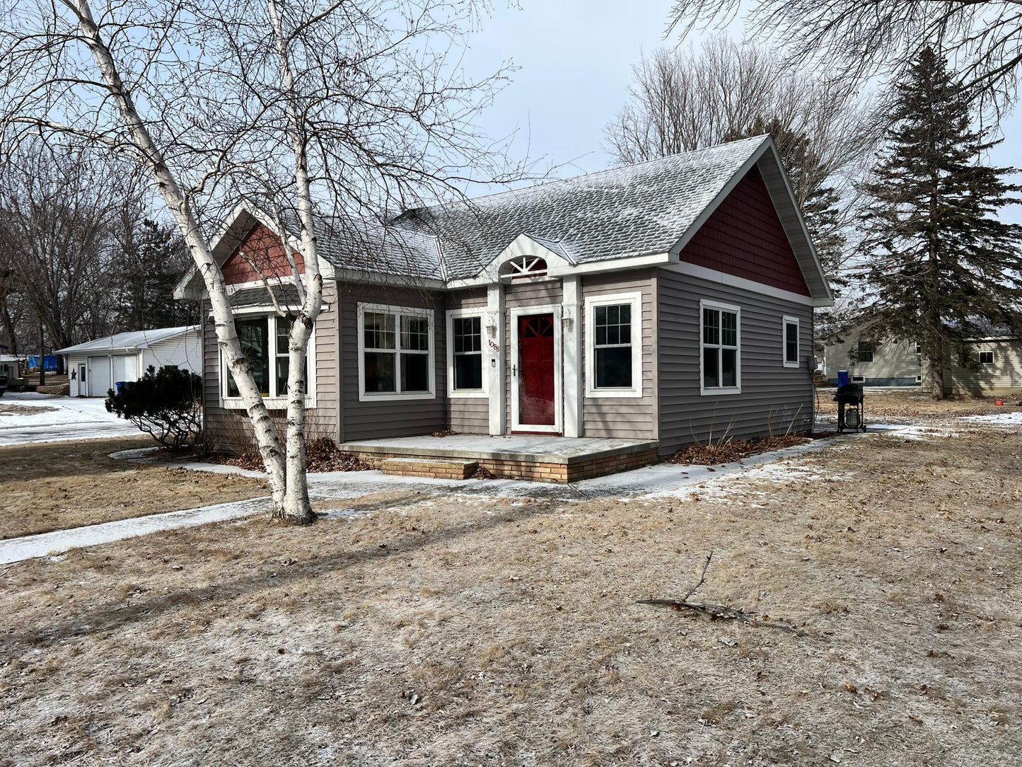 1088 Locust Street, Dawson, MN 56232