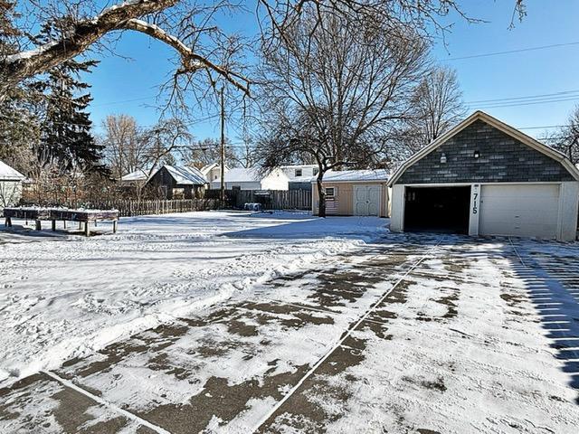 715 7th Avenue, Hopkins, MN 55343