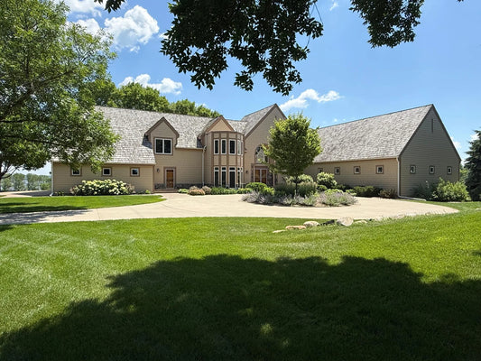 2300 County Road 92 , Minnetrista, MN 55359