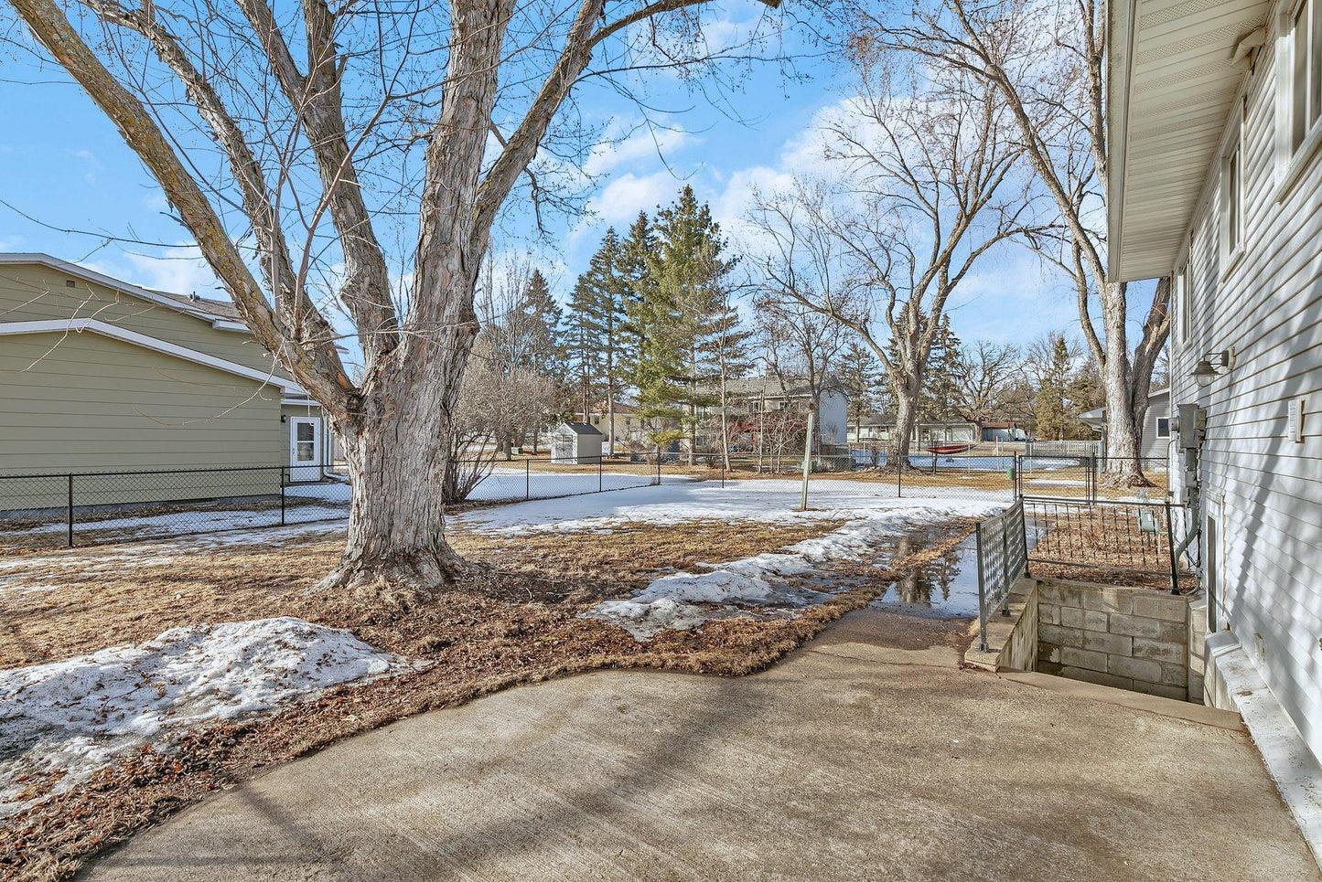 939 Brenda Lee Drive, Saint Cloud, MN 56303