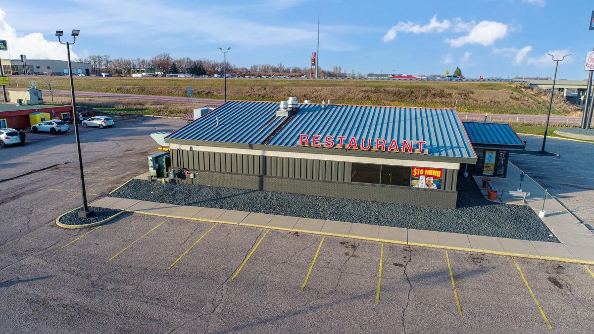 1061 Highway 71 , Jackson, MN 56143