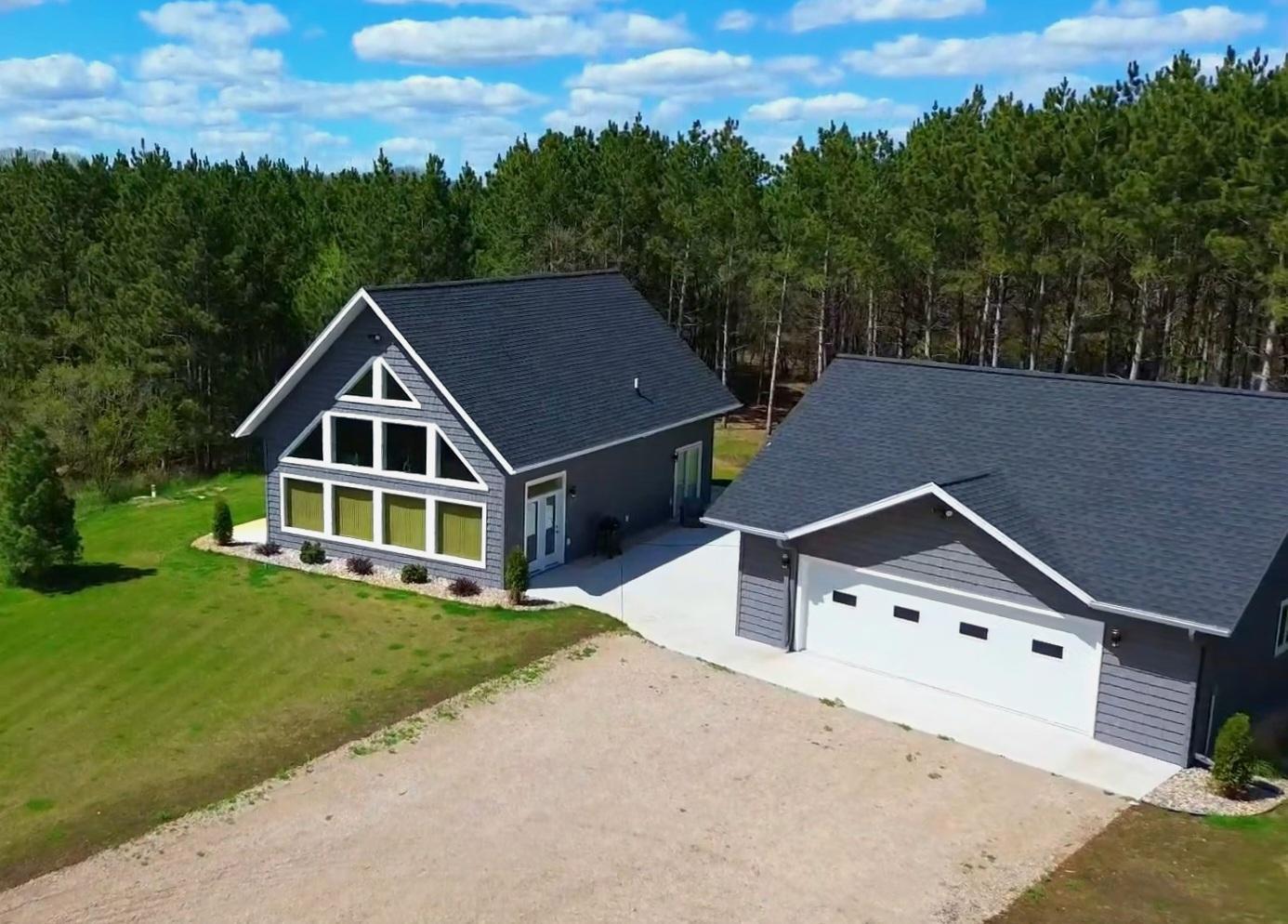 44811 County Hwy 14 , Perham, MN 56573