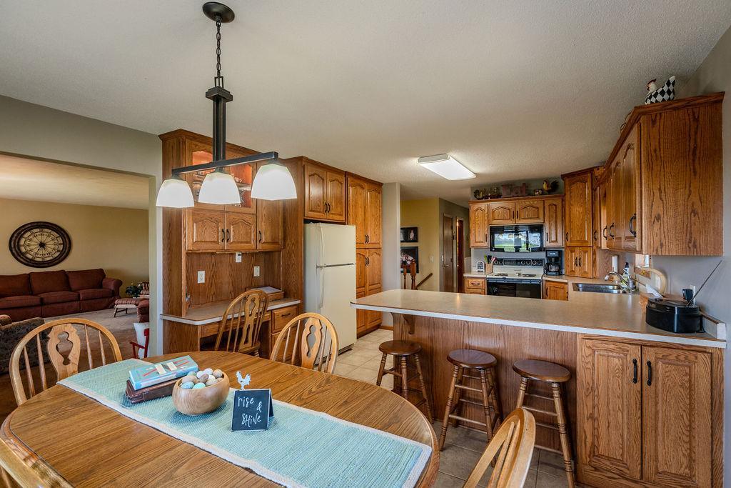 14286 15th Avenue, Raymond, MN 56282