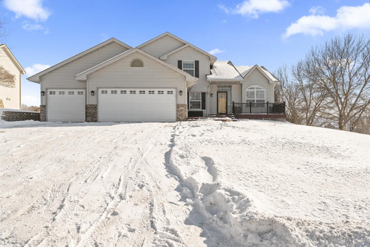 4352 Mayrose Avenue, Saint Michael, MN 55376