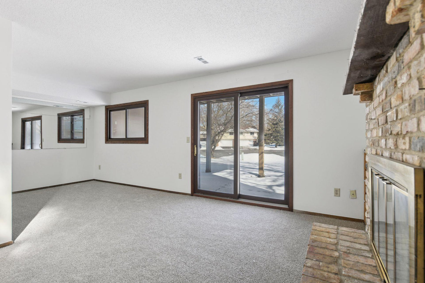 7000 Pima Lane, Chanhassen, MN 55317