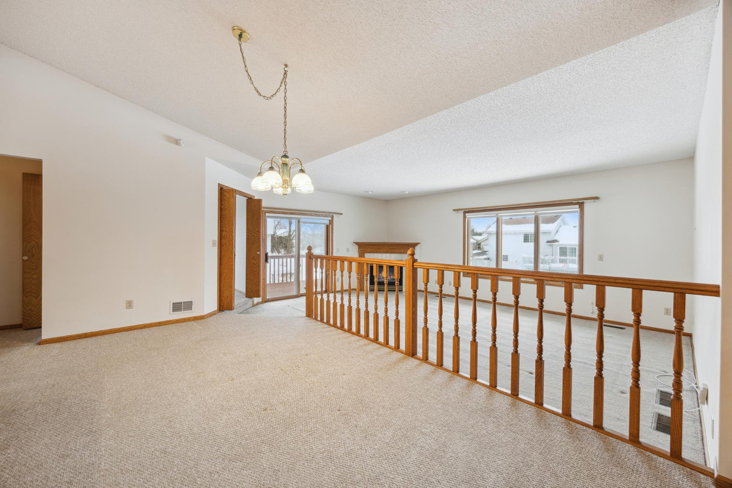 5426 89th Crescent Circle, Brooklyn Park, MN 55443