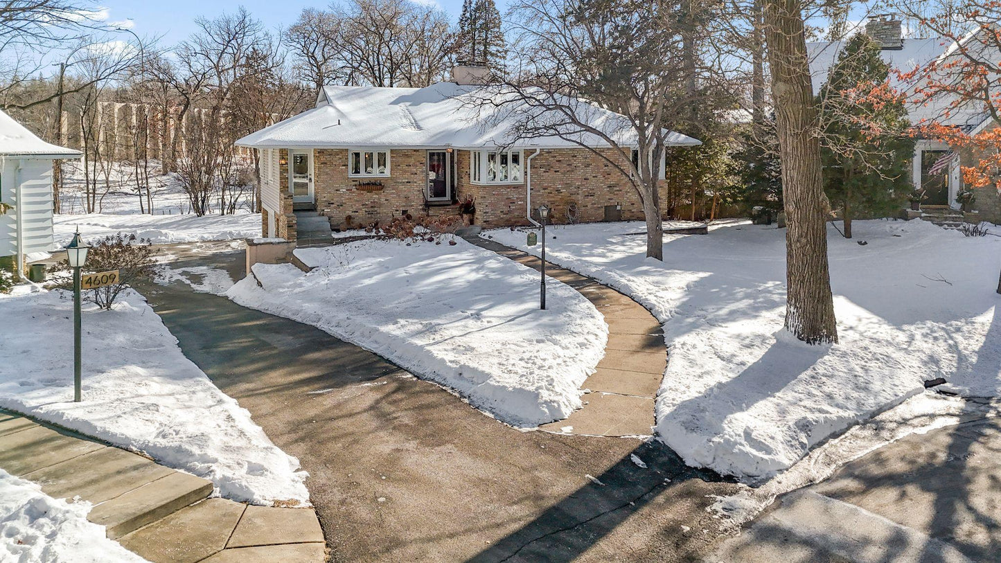 4613 Cascade Lane, Edina, MN 55436