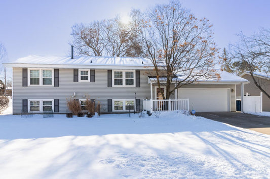 3028 Flag Avenue, New Hope, MN 55427