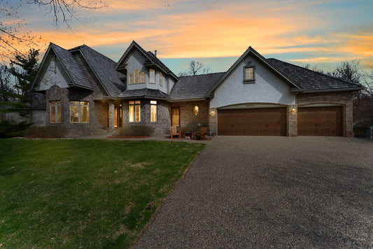 2300 Wildwood Court, Burnsville, MN 55306